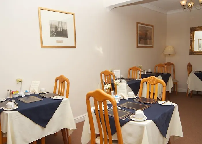 Cunard Guest House